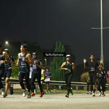 Runner Photo 6644217