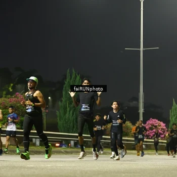 Runner Photo 6644252