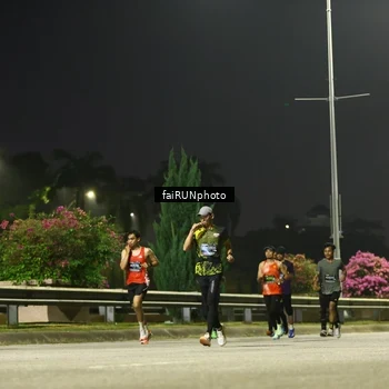 Runner Photo 6644367