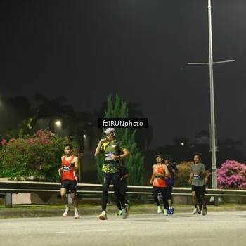 Runner Photo 6644372