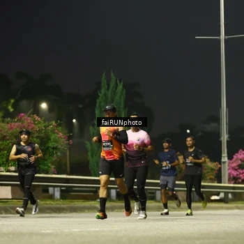 Runner Photo 6644428