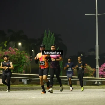 Runner Photo 6644455
