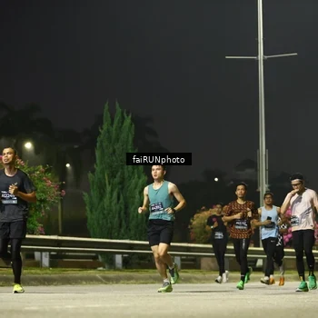 Runner Photo 6644530