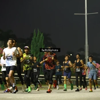 Runner Photo 6644924