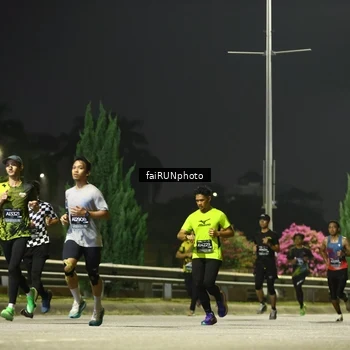 Runner Photo 6645064