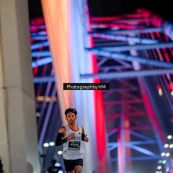 Runner Photo 6645092