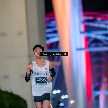 Runner Photo 6645101