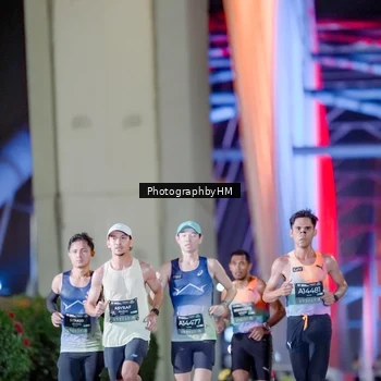 Runner Photo 6645114