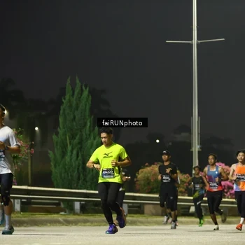 Runner Photo 6645139