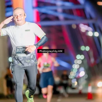 Runner Photo 6645180