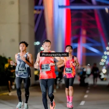 Runner Photo 6645183