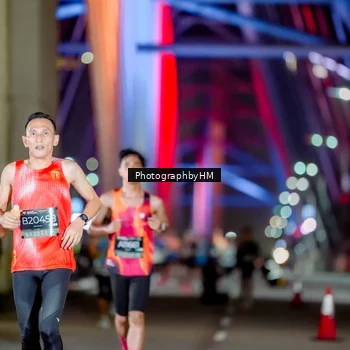 Runner Photo 6645187