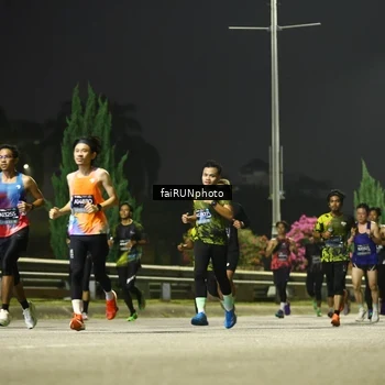 Runner Photo 6645224