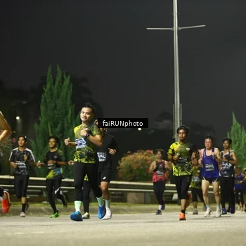 Runner Photo 6645248