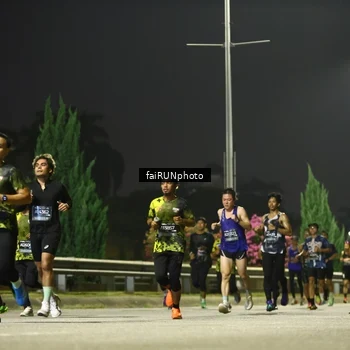 Runner Photo 6645258