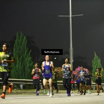 Runner Photo 6645303