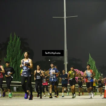 Runner Photo 6645364