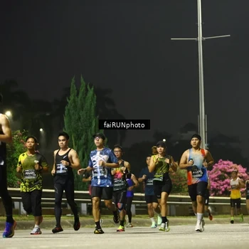 Runner Photo 6645427