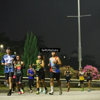 Runner Photo 6645455