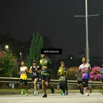 Runner Photo 6645569