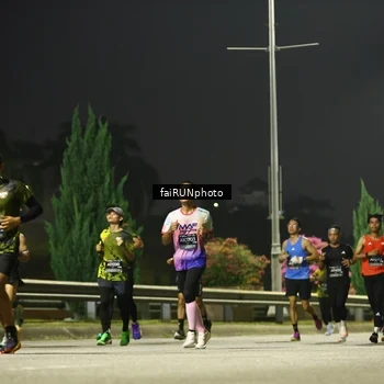 Runner Photo 6645605
