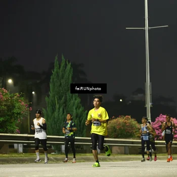 Runner Photo 6646178