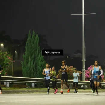 Runner Photo 6646292