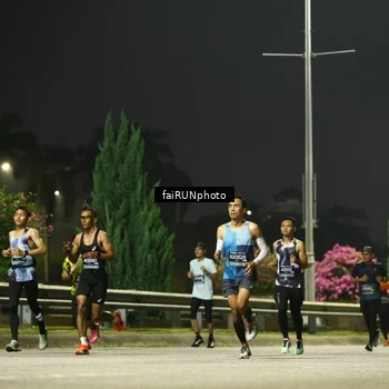 Runner Photo 6646436