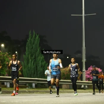 Runner Photo 6646517
