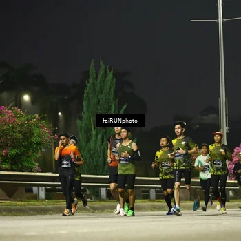 Runner Photo 6646895