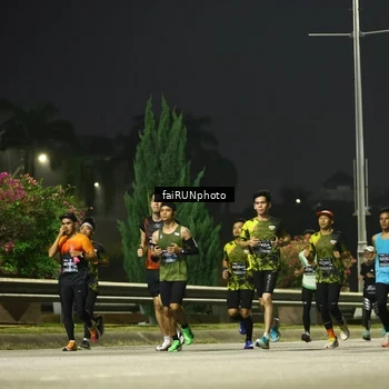 Runner Photo 6646918