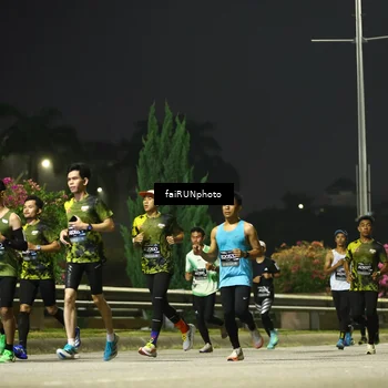 Runner Photo 6647091