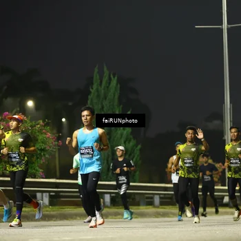Runner Photo 6647206