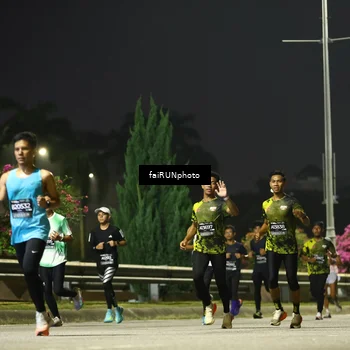 Runner Photo 6647320