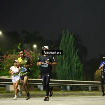 Runner Photo 6647716