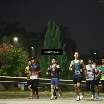 Runner Photo 6648164