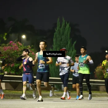 Runner Photo 6648390