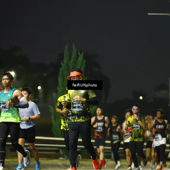 Runner Photo 6648581