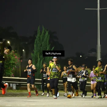 Runner Photo 6648668