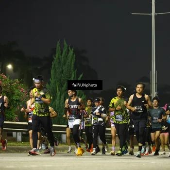 Runner Photo 6648715