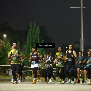 Runner Photo 6648791