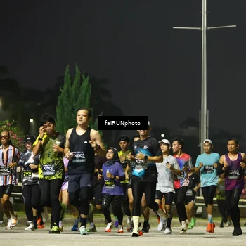 Runner Photo 6648999