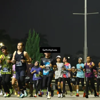 Runner Photo 6649105