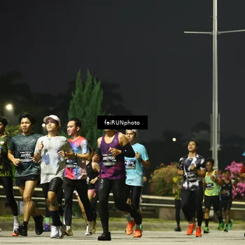 Runner Photo 6649289