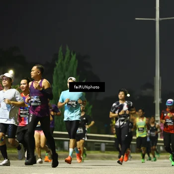 Runner Photo 6649302
