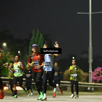 Runner Photo 6649673