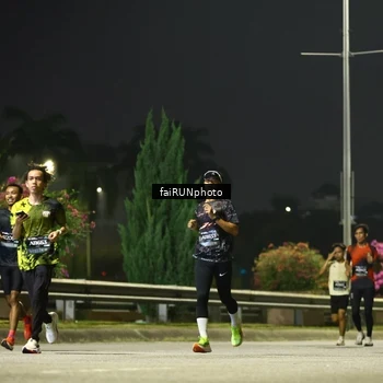 Runner Photo 6649853