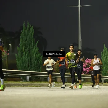 Runner Photo 6649960
