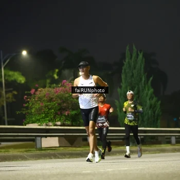 Runner Photo 6650270