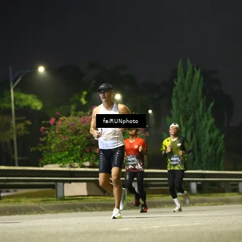 Runner Photo 6650312